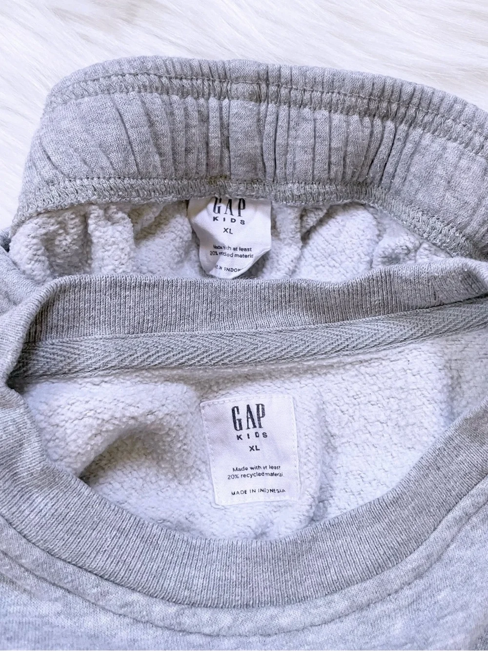 Gap Kids Vintage Soft Heather Grey Sweatshirt And Joggers Set